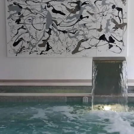 Morito App. 2* カラ・ミラー